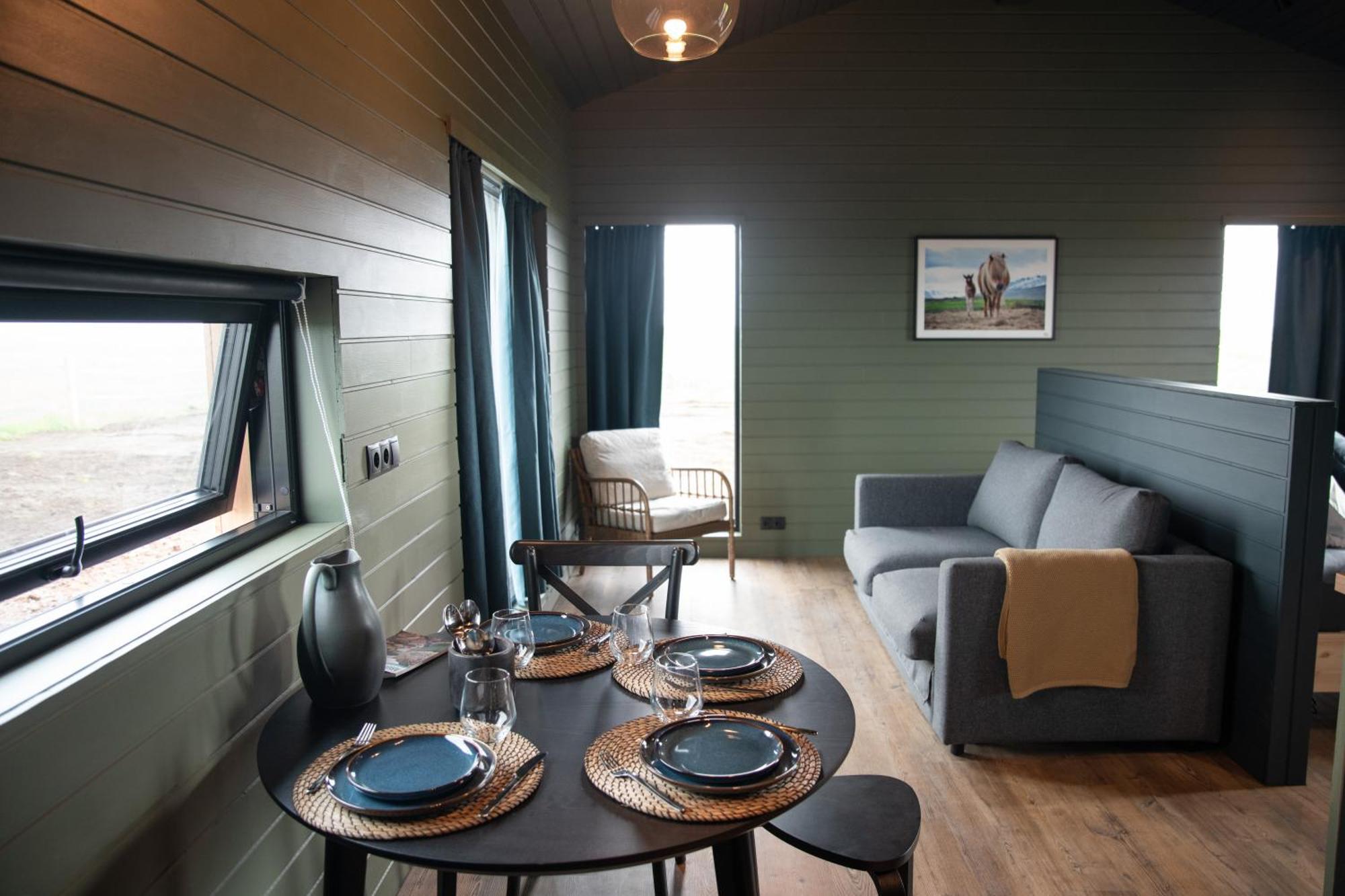 Apartament Sleeping With The Horses Hvolsvöllur Zewnętrze zdjęcie